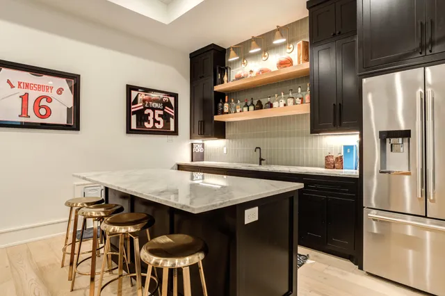 $1,125,000 | 7722 47th Street, Lubbock, TX 79407