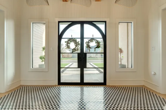 $1,125,000 | 7722 47th Street, Lubbock, TX 79407