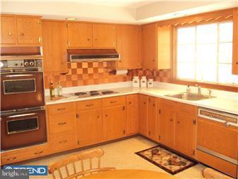 566 Richards Road Wayne, PA 19087 - Photo 5 of 9