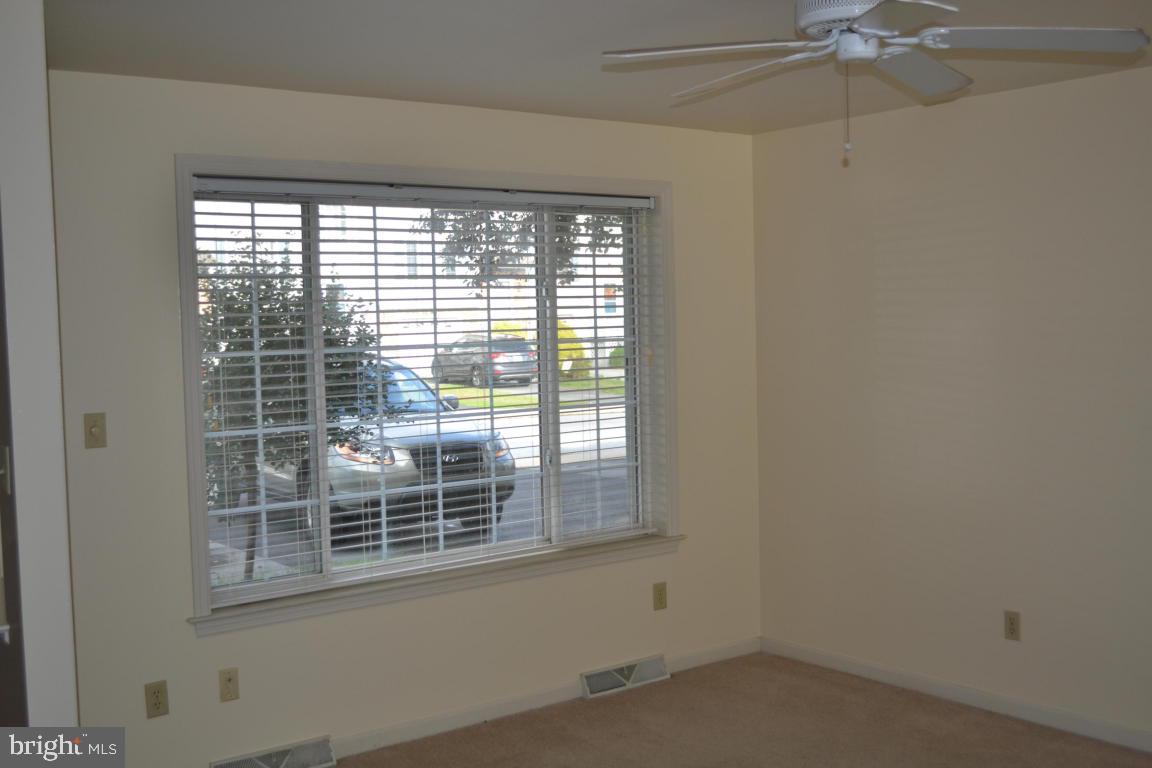 177 Riders Way Lebanon, PA 17042 - Photo 2 of 23 Gallery Image 2