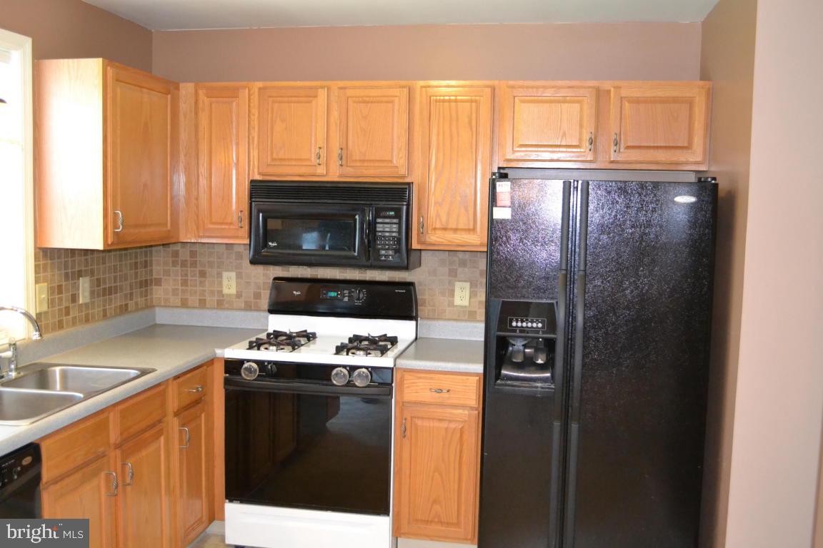 177 Riders Way Lebanon, PA 17042 - Photo 6 of 23 Gallery Image 6