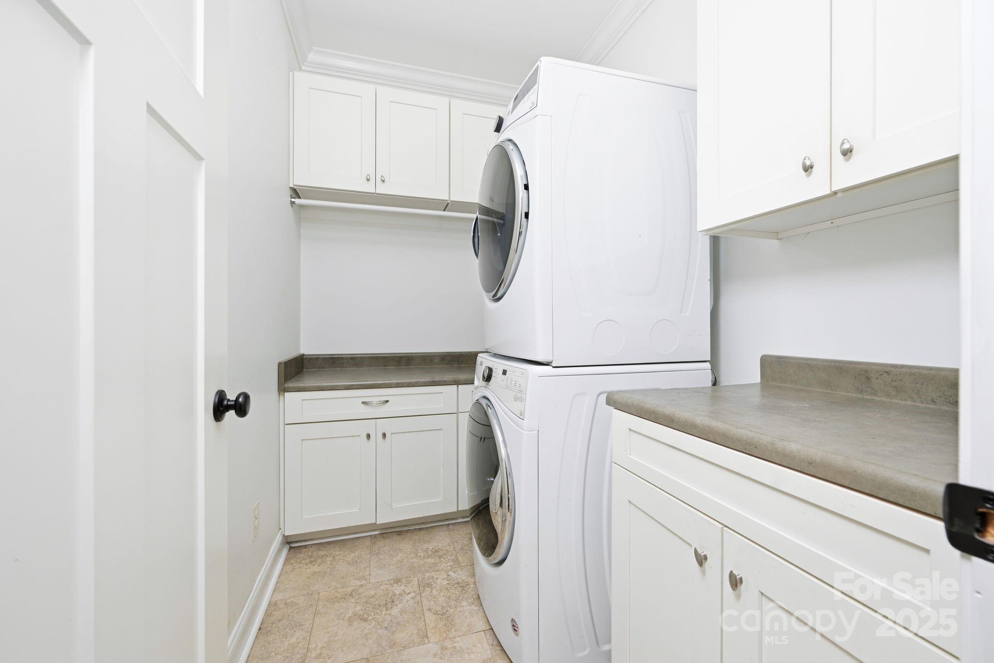 476 Ijames Church Road Mocksville, NC 27028 - Photo 26 of 48 a utility room with dryer and washer