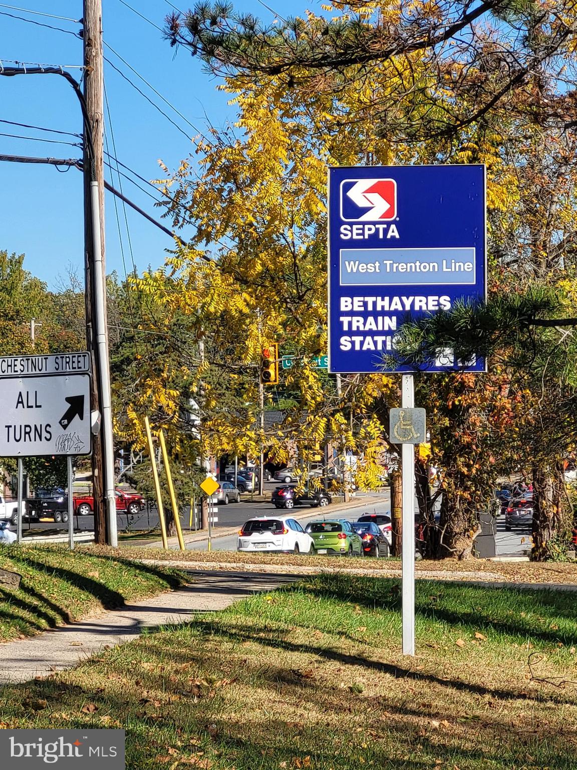 1680 Huntingdon Pike, Unit CONDO 232 Huntingdon Valley, PA 19006 - Photo 32 of 34 a view of a water with an entrance gate