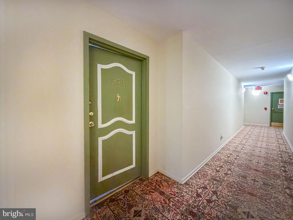 1680 Huntingdon Pike, Unit CONDO 232 Huntingdon Valley, PA 19006 - Photo 6 of 34 a view of an empty room