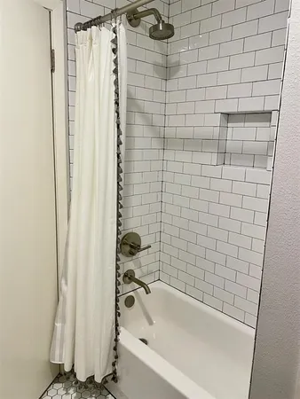 $3,700 | 4223 Lehigh Avenue, Houston, TX 77005