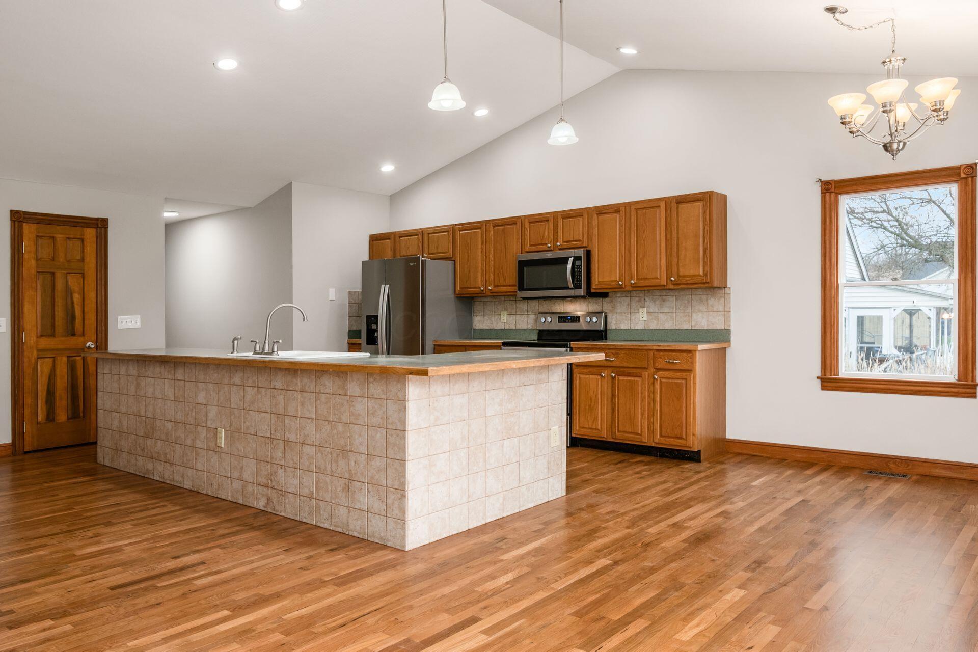 277 Cherrington Road Westerville, OH 43081 - Photo 7 of 60 7