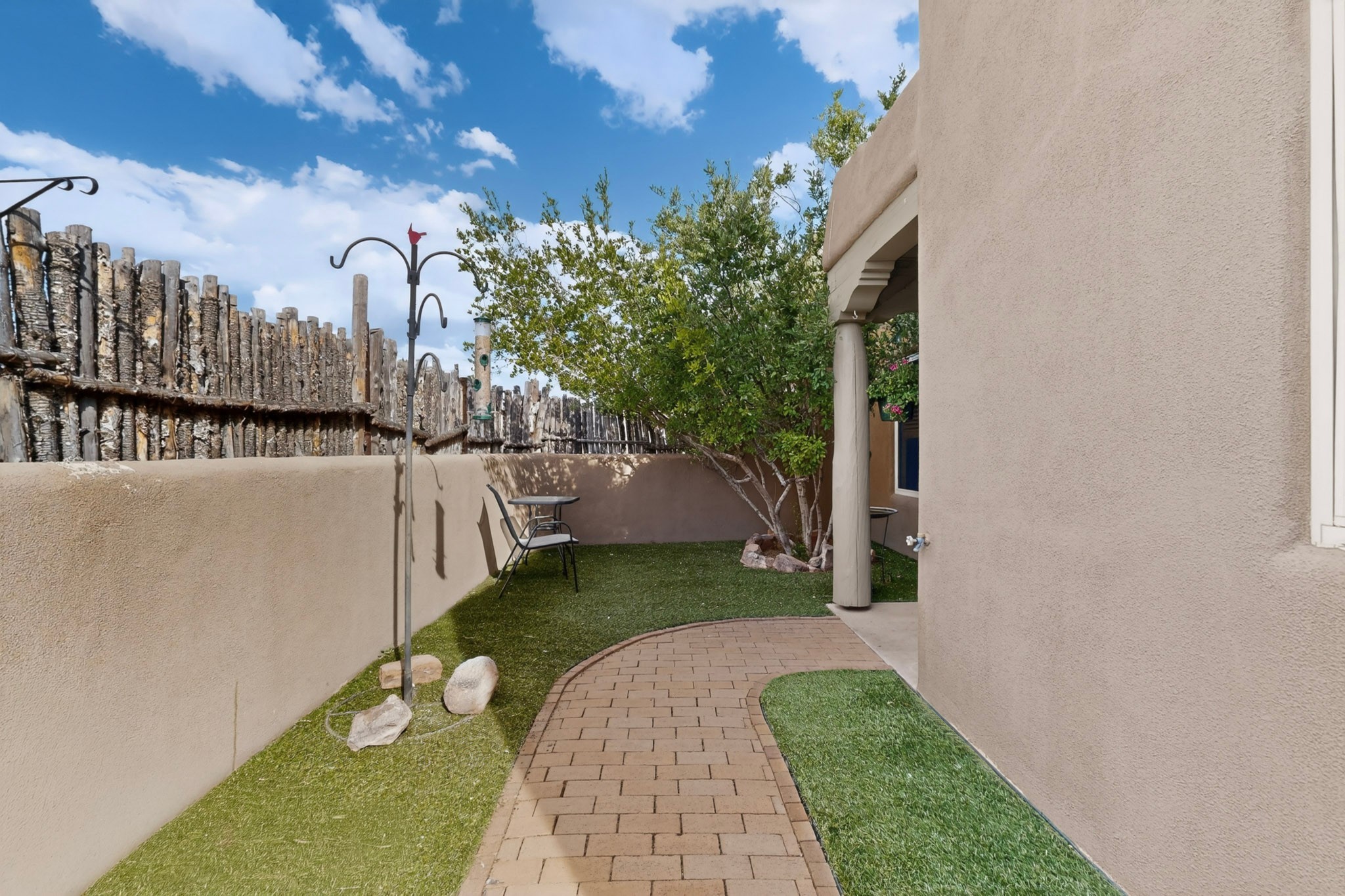 7 Lauro Road Santa Fe, NM 87508 - Photo 4 of 46