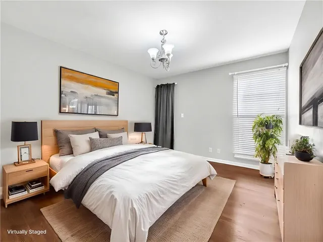 $189,950 | 4426 Jarboe Street, Unit 5, Kansas City, MO 64111