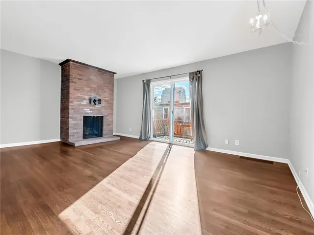 $189,950 | 4426 Jarboe Street, Unit 5, Kansas City, MO 64111