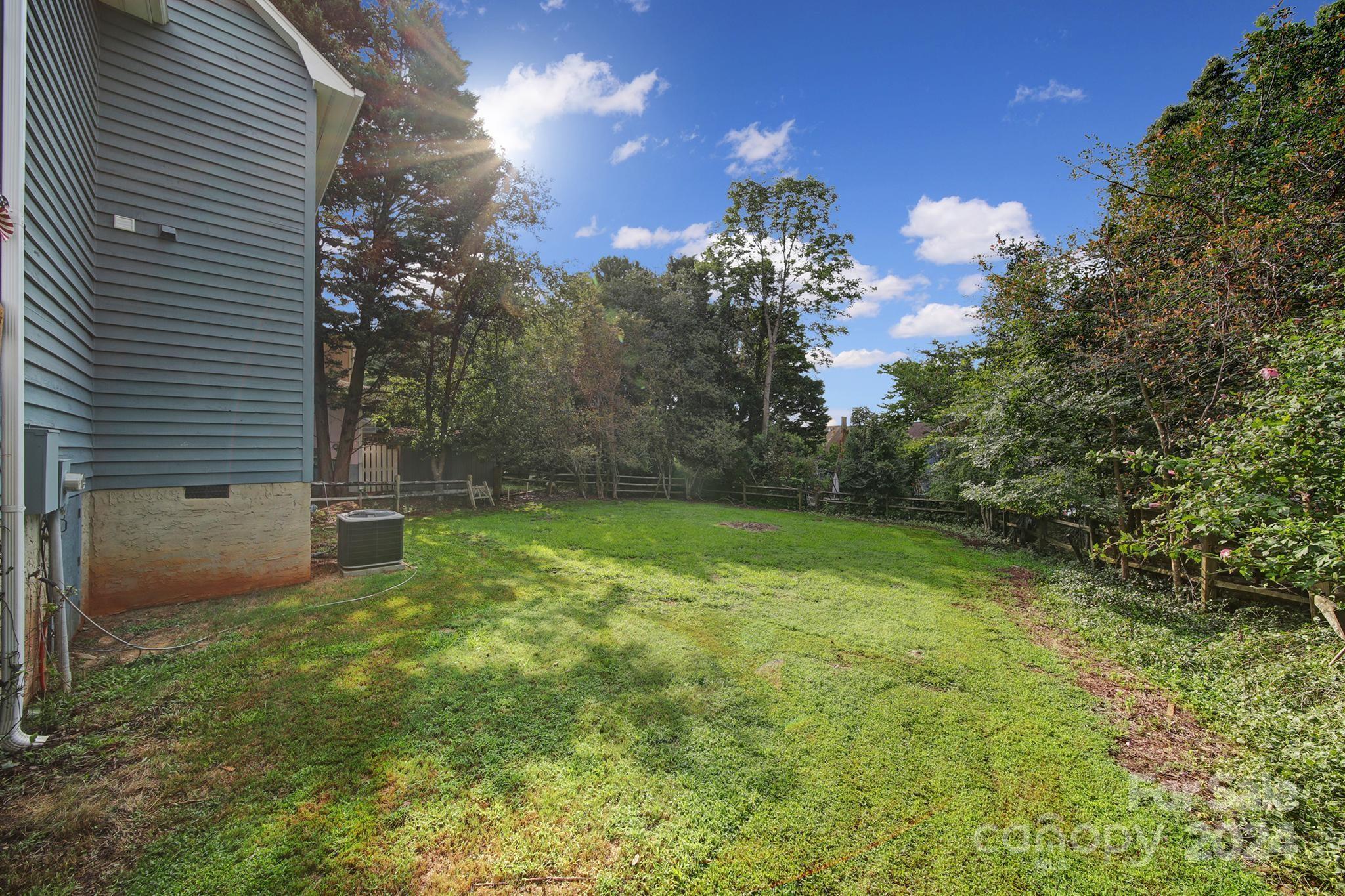 9119 Windjammer Drive Tega Cay, SC 29708 - Photo 40 of 40 a view of a backyard