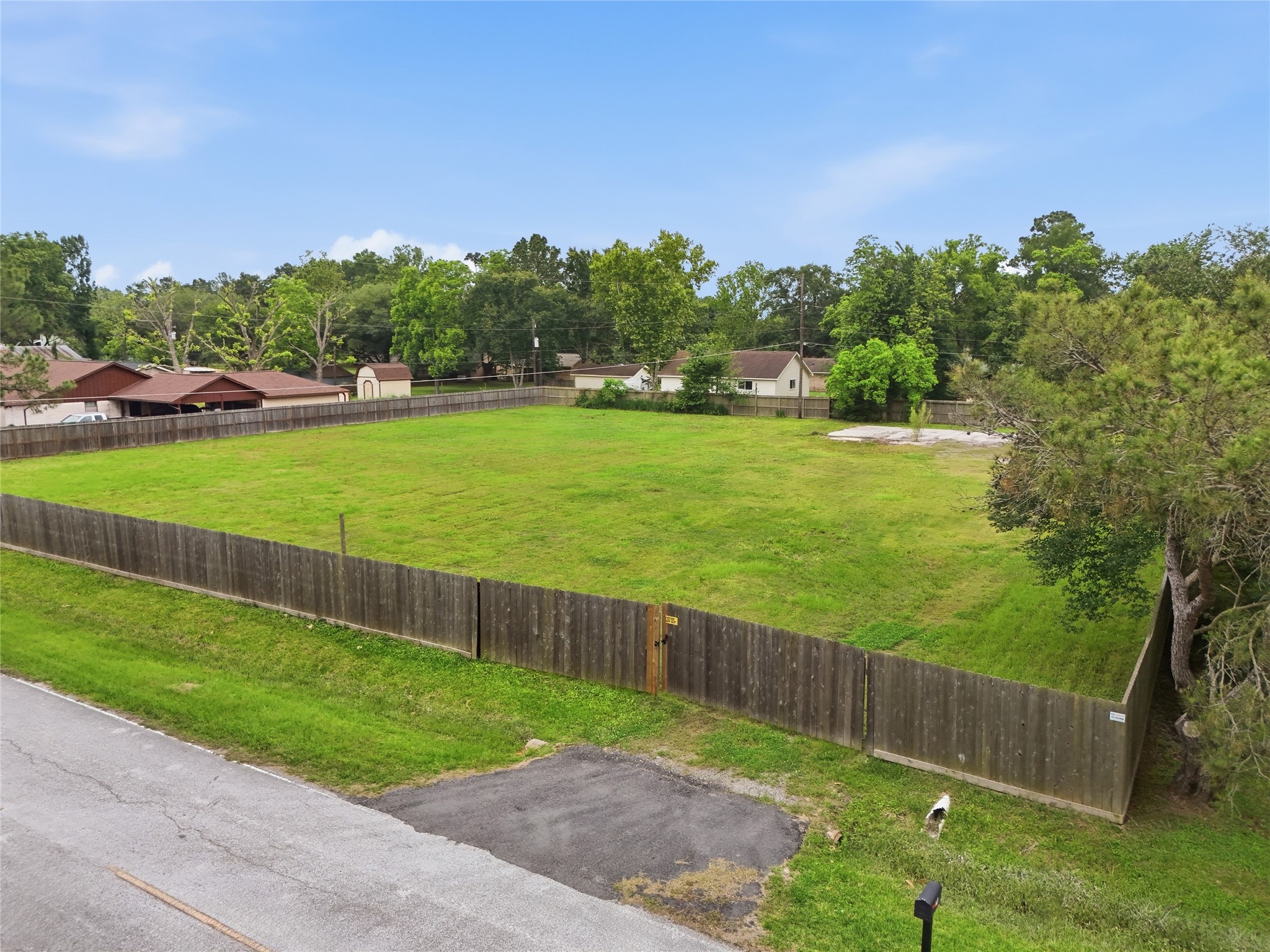 5407 Ripple Lane Spring, TX 77389 - Photo 3 of 10 Fully fence = privacy