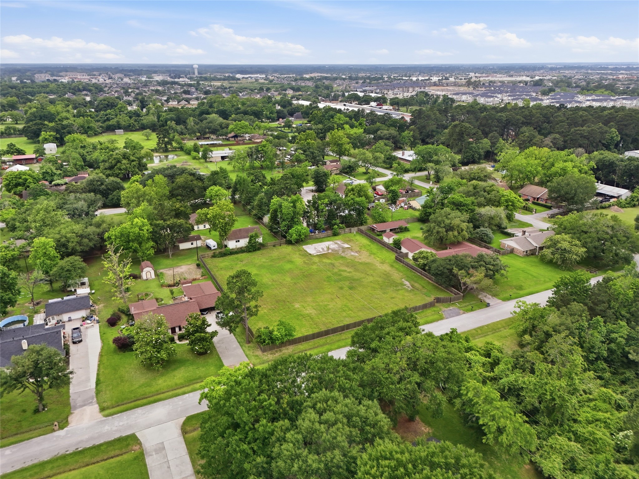 5407 Ripple Lane Spring, TX 77389 - Photo 7 of 10 Easy access to shopping, dining etc!