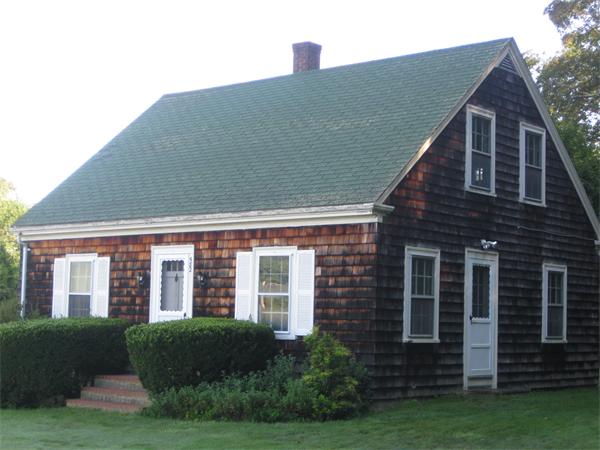 582 Highland Road Tiverton, RI 02878 - Photo 3 of 28