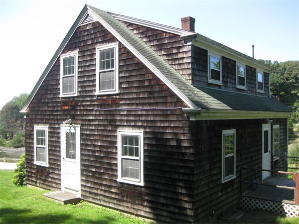 582 Highland Road Tiverton, RI 02878 - Photo 4 of 28