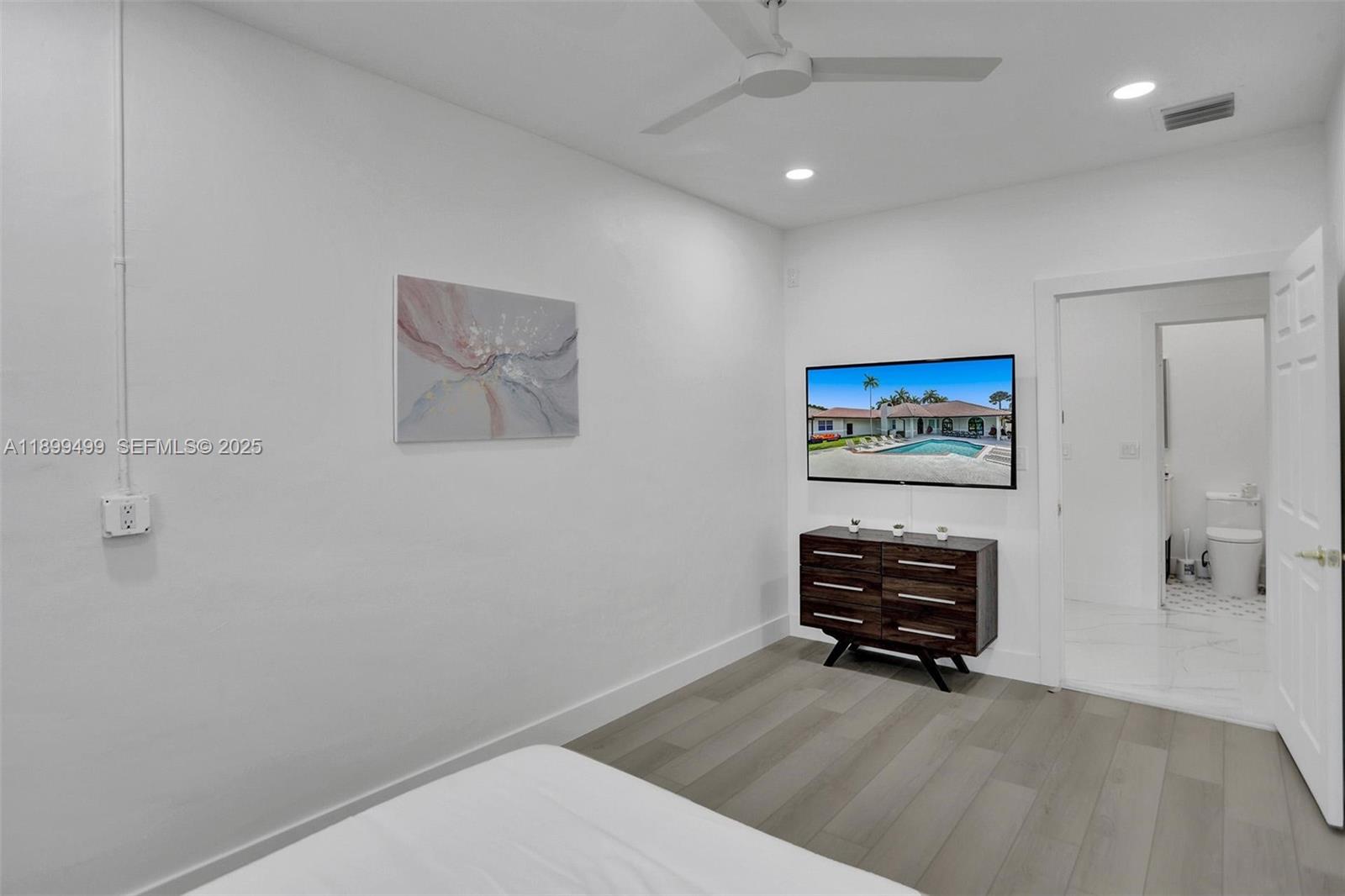 3152 Southwest 147th Avenue Davie, FL 33330 - Photo 16 of 38 a view of a livingroom with furniture