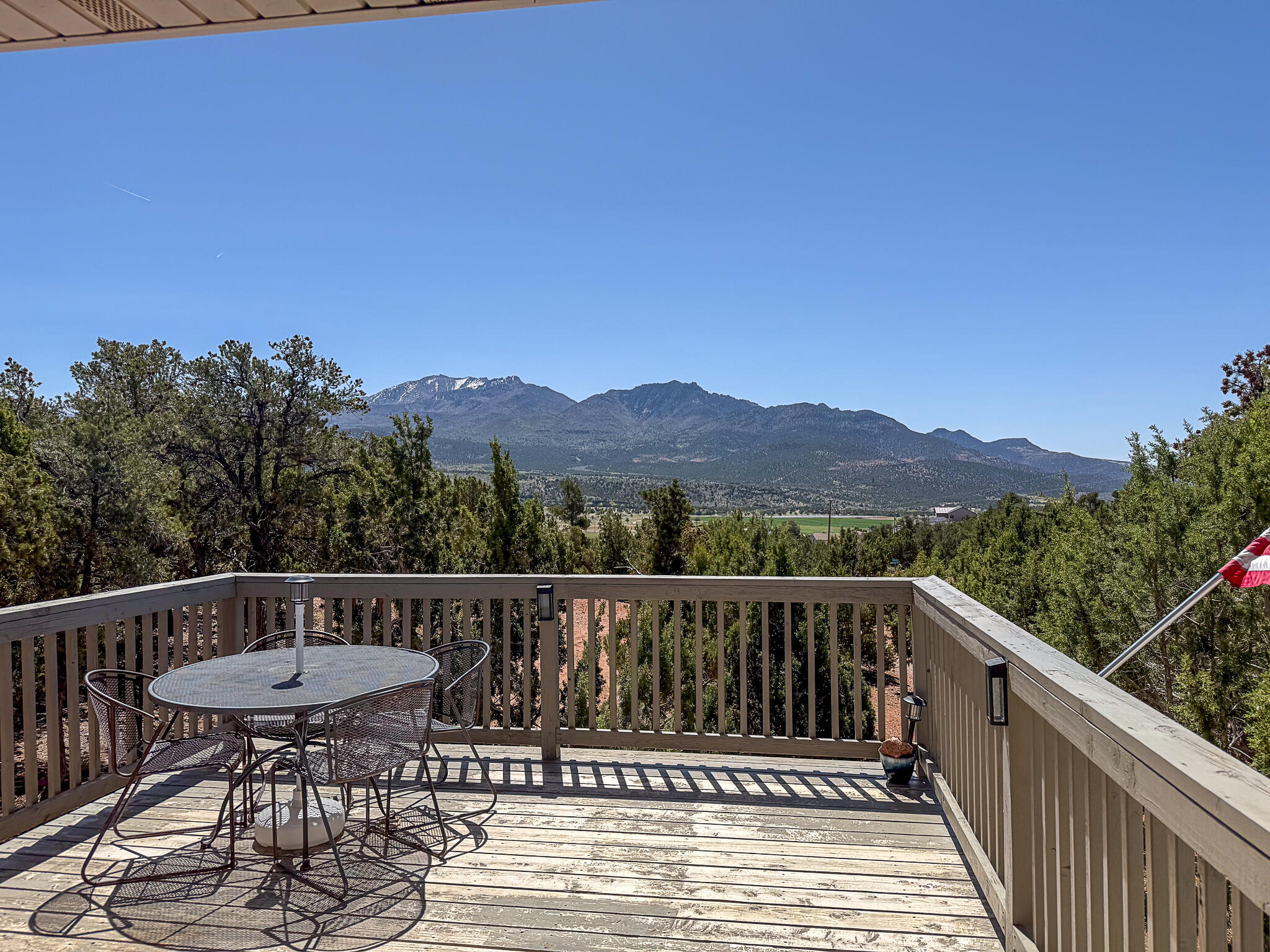 425 East Mule Deer Road Central, UT 84722 - Photo 71 of 72 upstairs porch