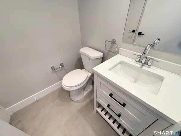 $289,900 | 103 Heritage Village, Unit D, Southbury, CT 06488