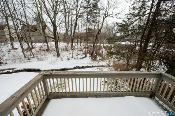 $289,900 | 103 Heritage Village, Unit D, Southbury, CT 06488