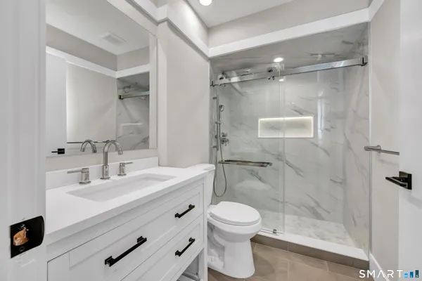 $289,900 | 103 Heritage Village, Unit D, Southbury, CT 06488