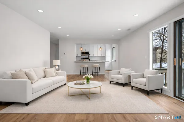 $289,900 | 103 Heritage Village, Unit D, Southbury, CT 06488