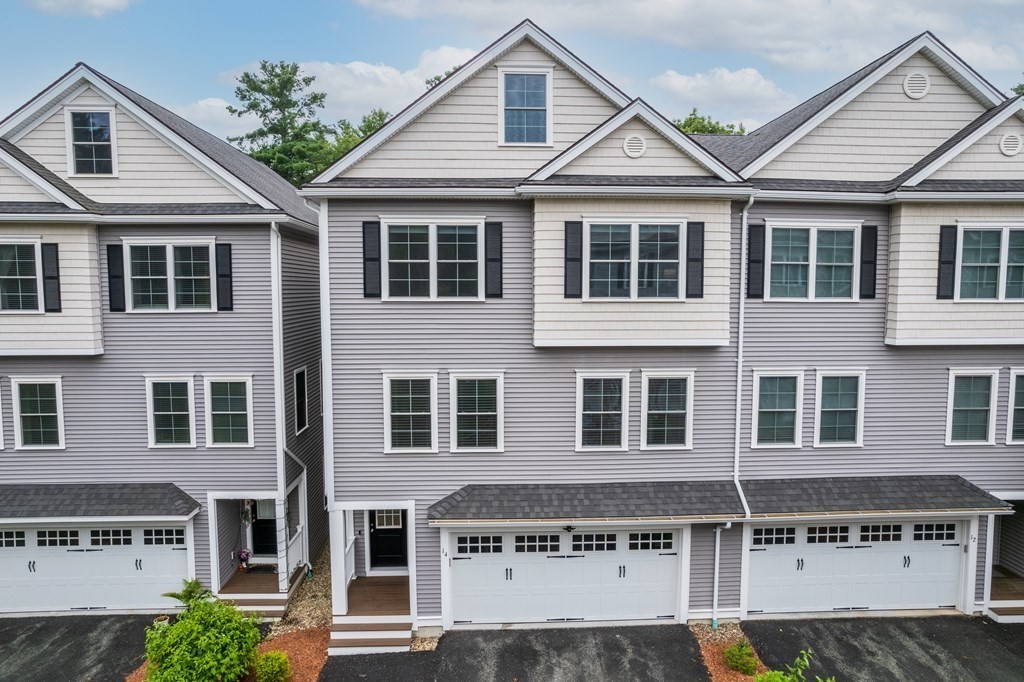 14 Compass Point, Unit 14 North Andover, MA 01845 - Photo 1 of 37 Gallery Image 1