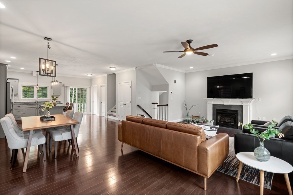 14 Compass Point, Unit 14 North Andover, MA 01845 - Photo 16 of 37 Gallery Image 16