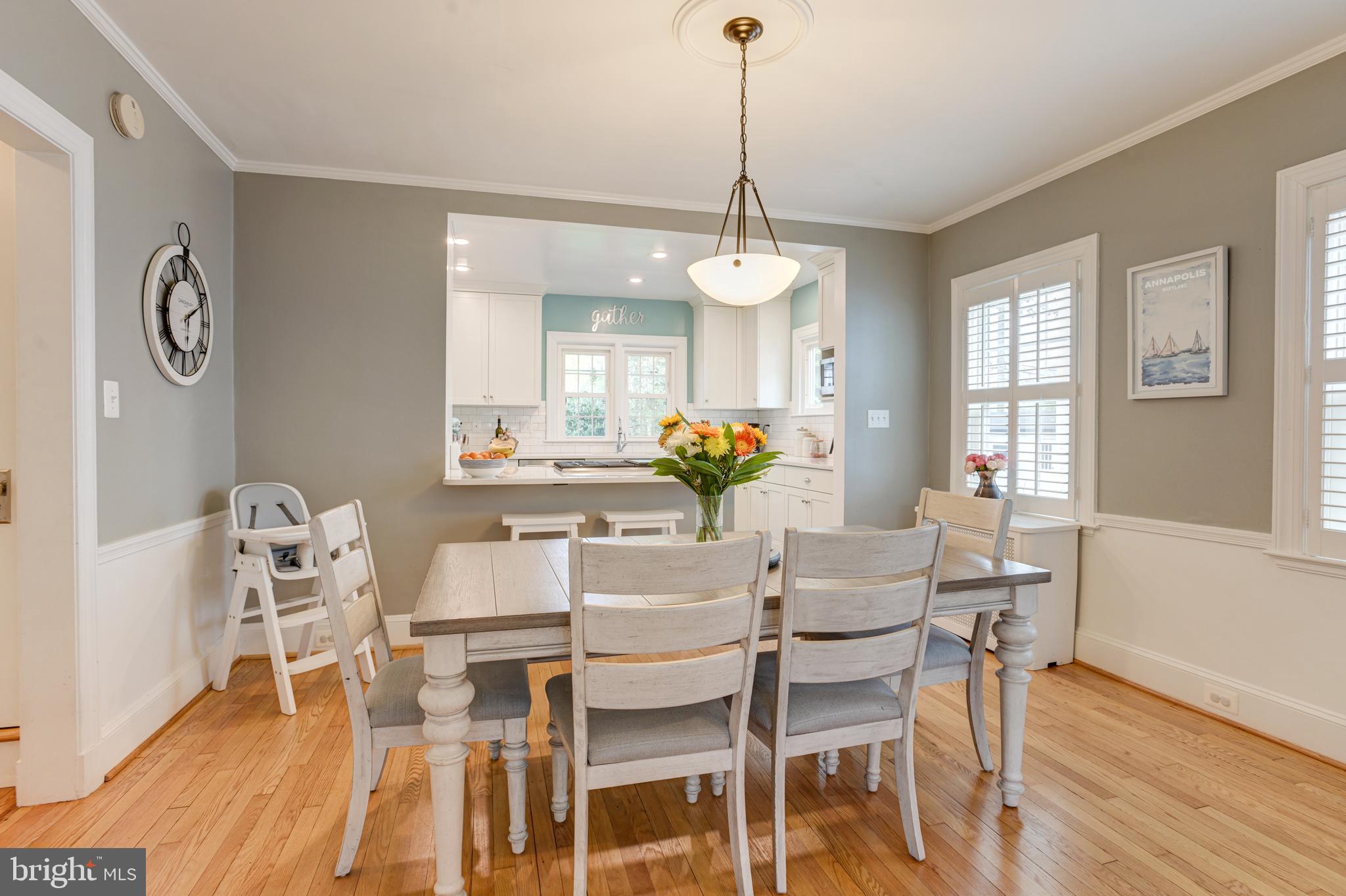 520 Dunkirk Road Baltimore, MD 21212 - Photo 10 of 49 Bright and cheerful