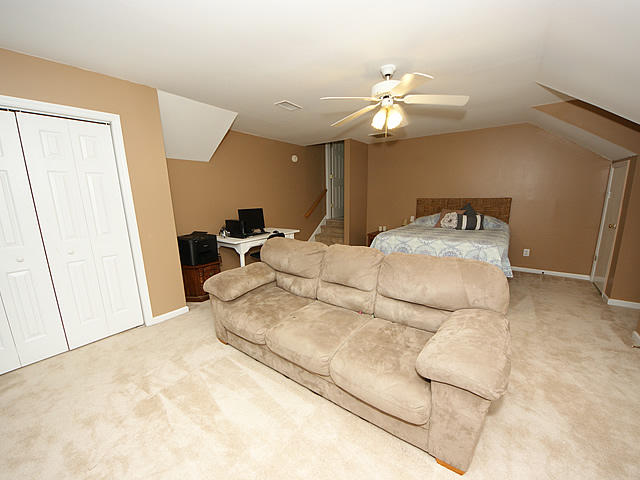 307 Kenilworth Road Summerville, SC 29485 - Photo 22 of 35 np22