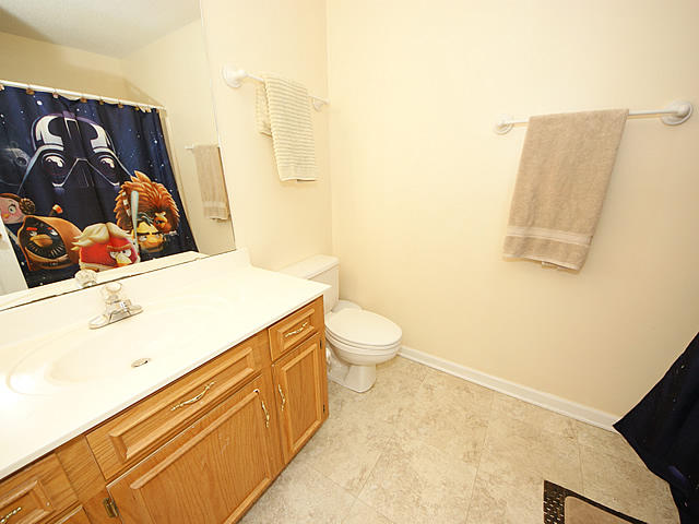 307 Kenilworth Road Summerville, SC 29485 - Photo 25 of 35 np26