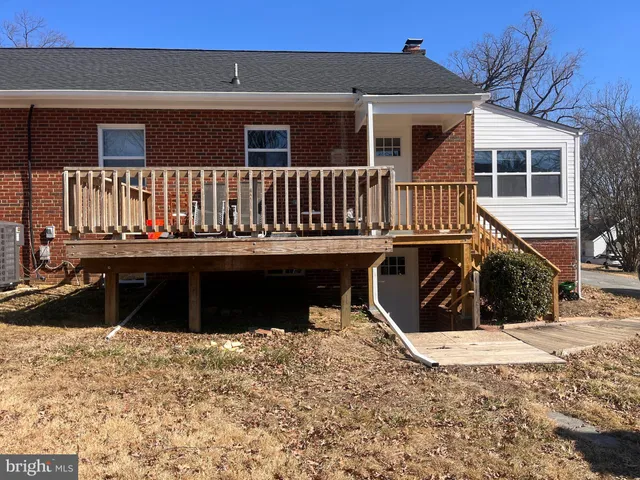 $850 | 4803 Osage Street, College Park, MD 20740