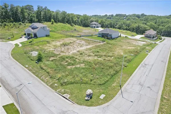 $140,500 | 12200 Grand Avenue, Kansas City, MO 64145