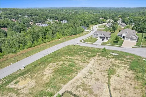 $140,500 | 12200 Grand Avenue, Kansas City, MO 64145