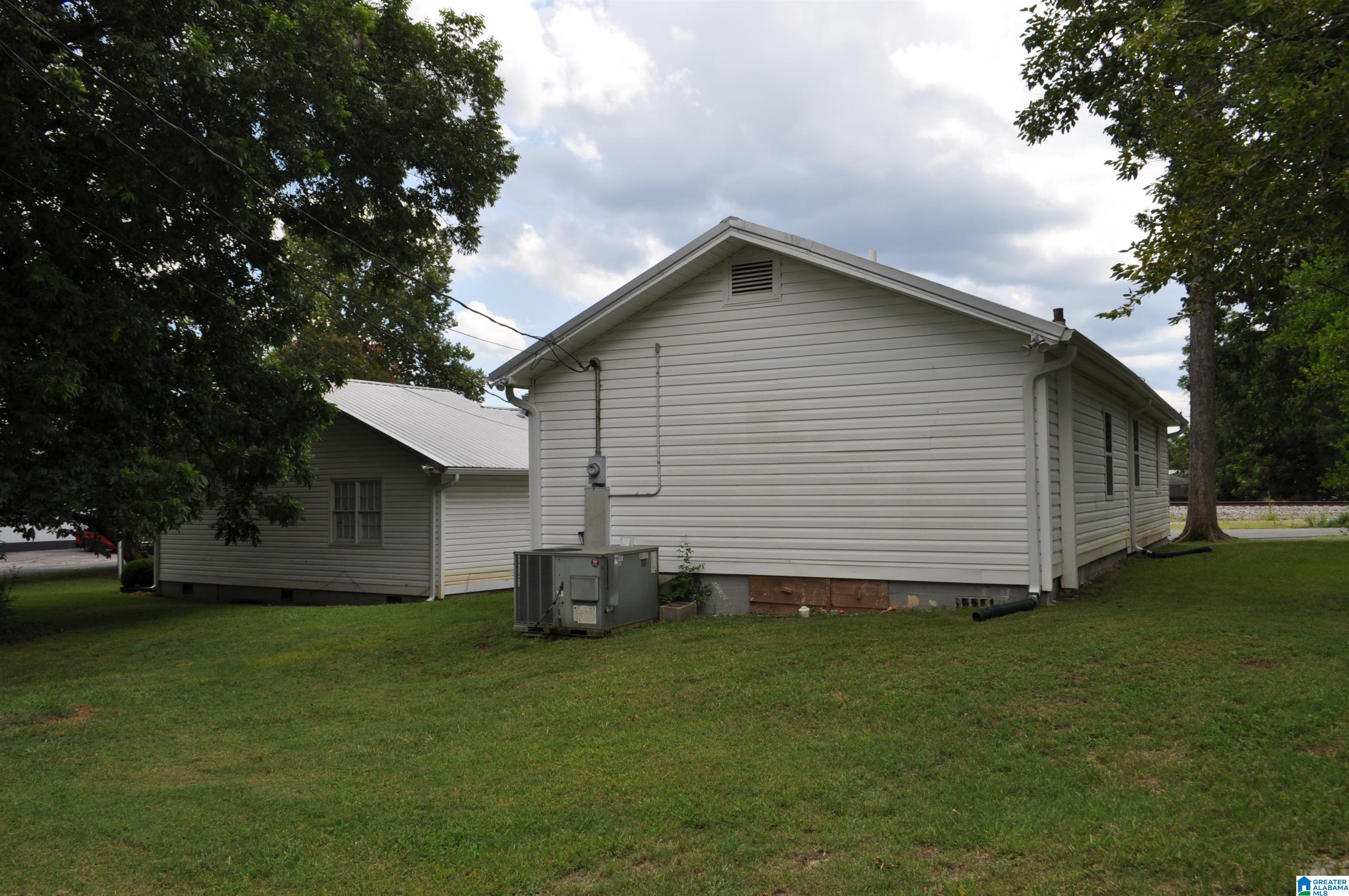 1404 7th Court Leeds, AL 35094 - Photo 27 of 29