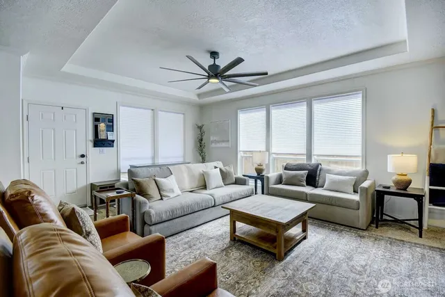 $449,950 | 1906 197th Avenue Southwest, Lakebay, WA 98349