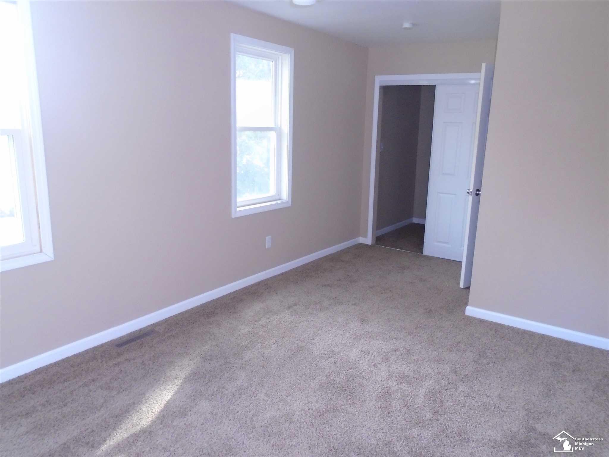 7029 Geiger Road Temperance, MI 48182 - Photo 7 of 13 20450632-6.JPG