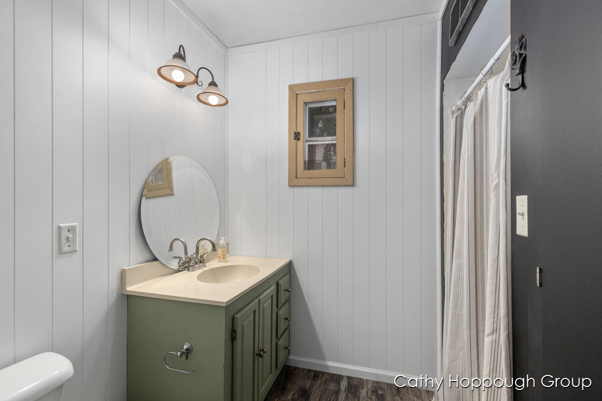 442 Jones Street Ionia, MI 48846 - Photo 13 of 20 IMG_1012