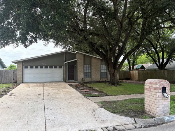 $1,695 | 18310 Navajo Trail Drive, Spring, TX 77388