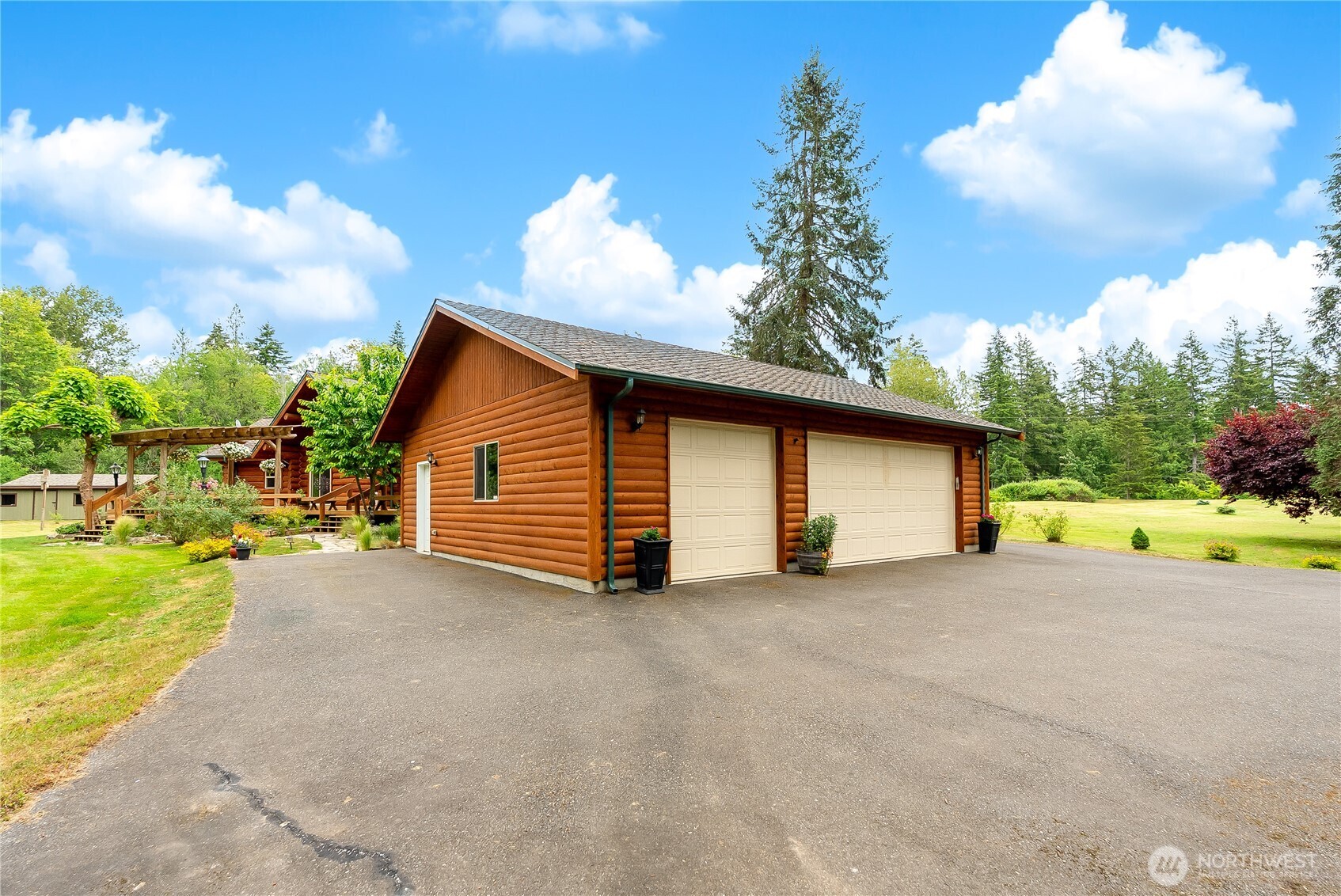 8443 Kickerville Road Blaine, WA 98230 - Photo 26 of 40