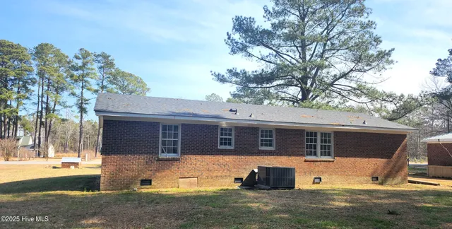 $180,000 | 5500 Gaskins Road, Grimesland, NC 27837