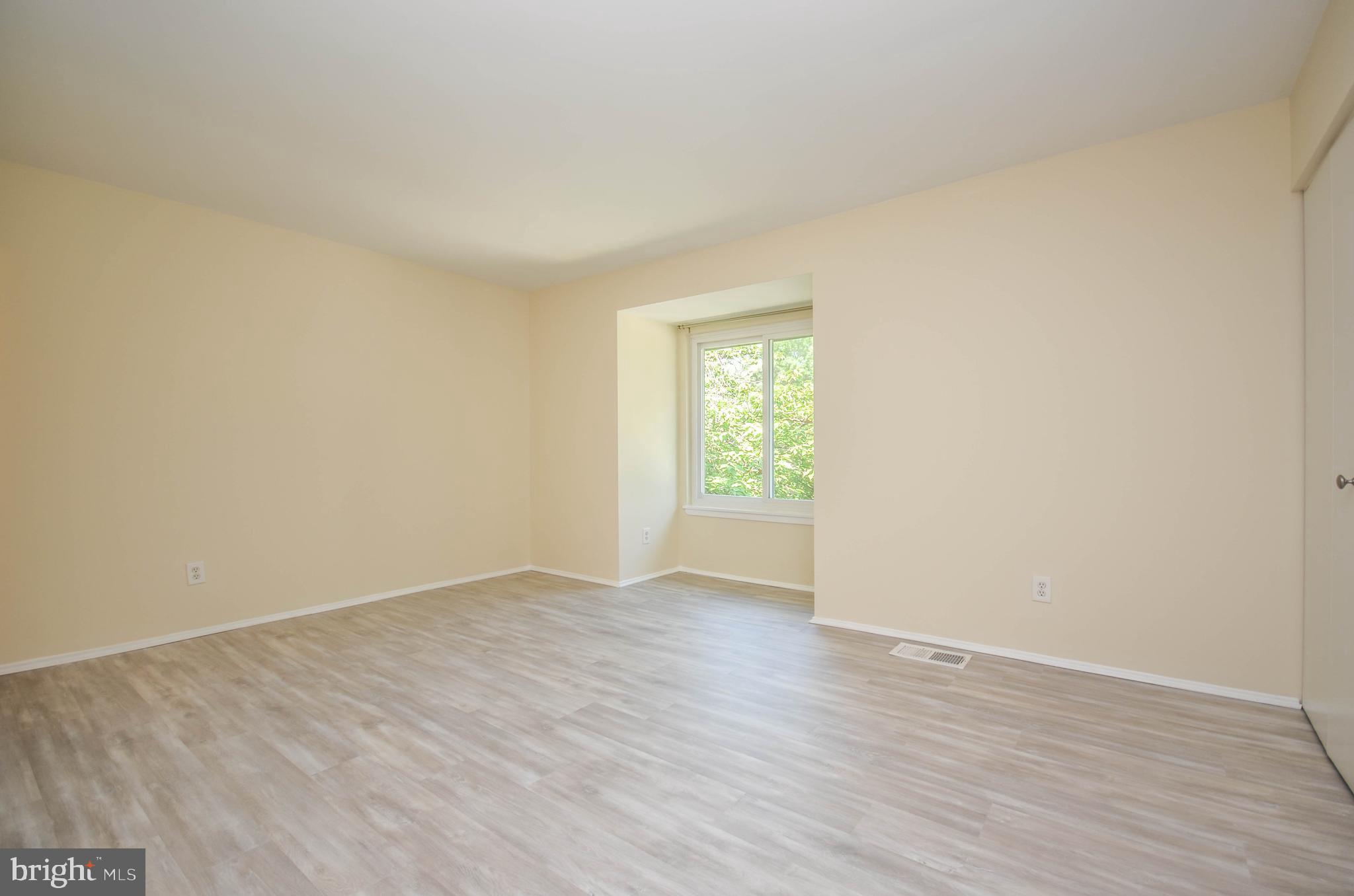 19449 Transhire Road Montgomery Village, MD 20886 - Photo 18 of 31