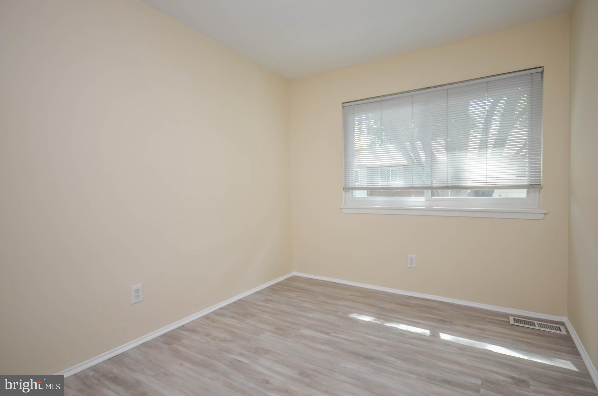 19449 Transhire Road Montgomery Village, MD 20886 - Photo 23 of 31