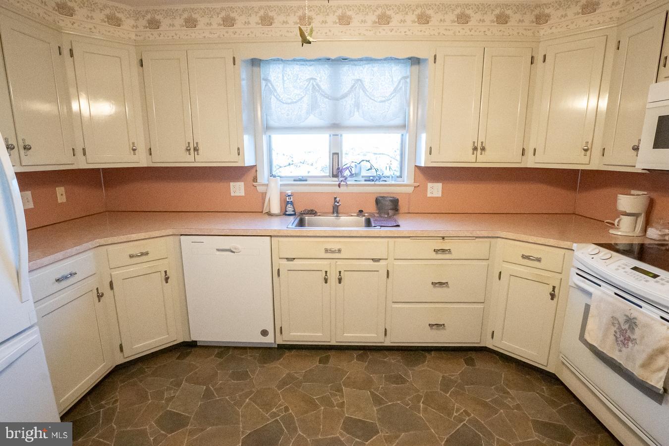 3445 Big Road Perkiomenville, PA 18074 - Photo 7 of 37 Gallery Image 7
