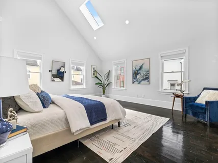 $799,000 | 131 Centre Street, Boston, MA 02124