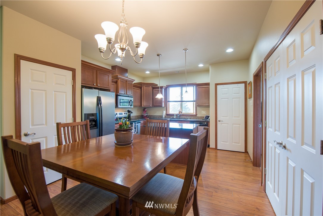 664 Telegraph Road, Unit 301 Bellingham, WA 98226 - Photo 6 of 19 Gallery Image 6