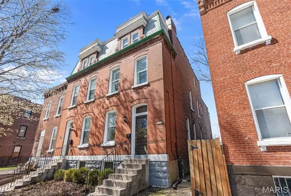 $2,600 | 2253 Indiana Avenue, St. Louis, MO 63104
