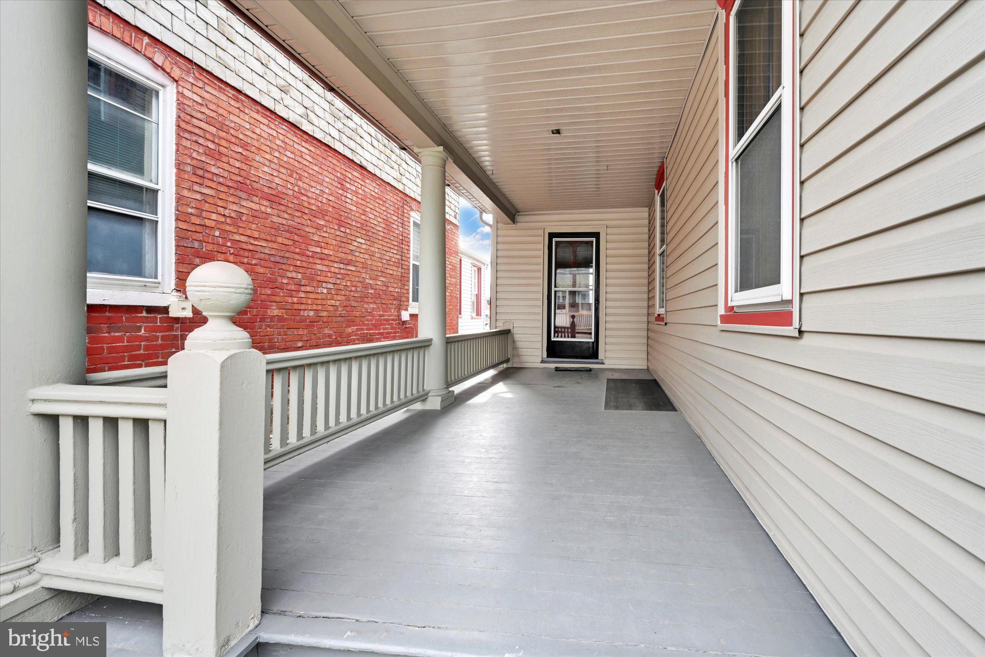 66 Front Street Lititz, PA 17543 - Photo 4 of 37