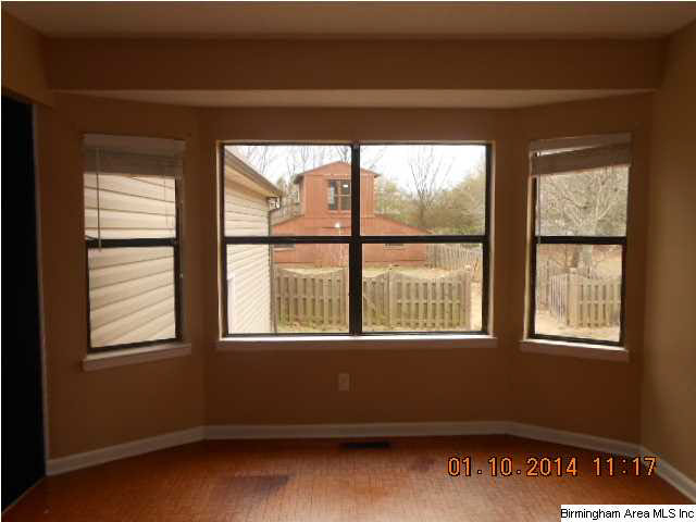 4932 15th Street Road Bessemer, AL 35023 - Photo 7 of 10