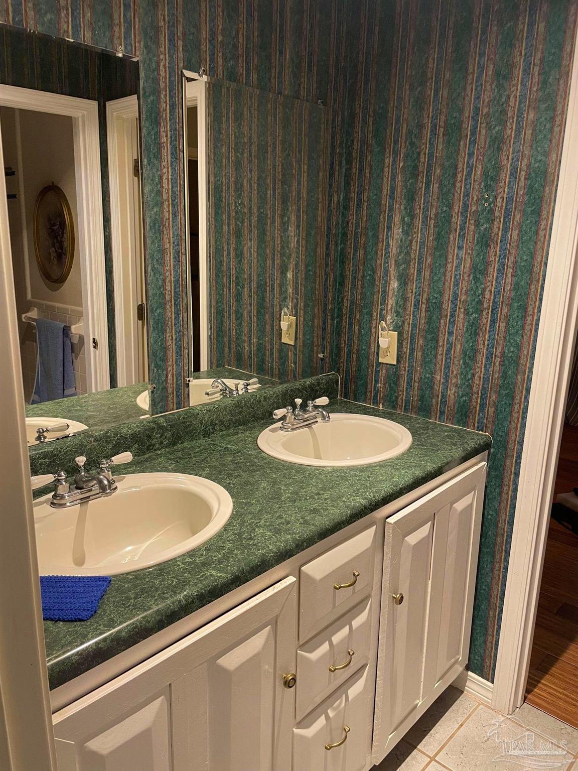 7406 Hidden Valley Road Pensacola, FL 32526 - Photo 13 of 46 Gallery Image 13