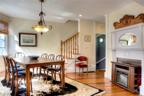 $1,275,000 | 98 John Street, Newport, RI 02840