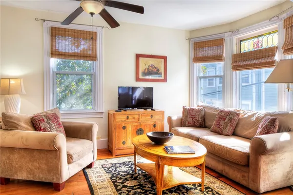 $1,275,000 | 98 John Street, Newport, RI 02840